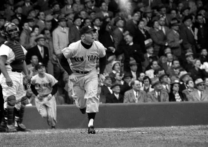 1956-0417-Mickey-Mantle-001304930.jpg